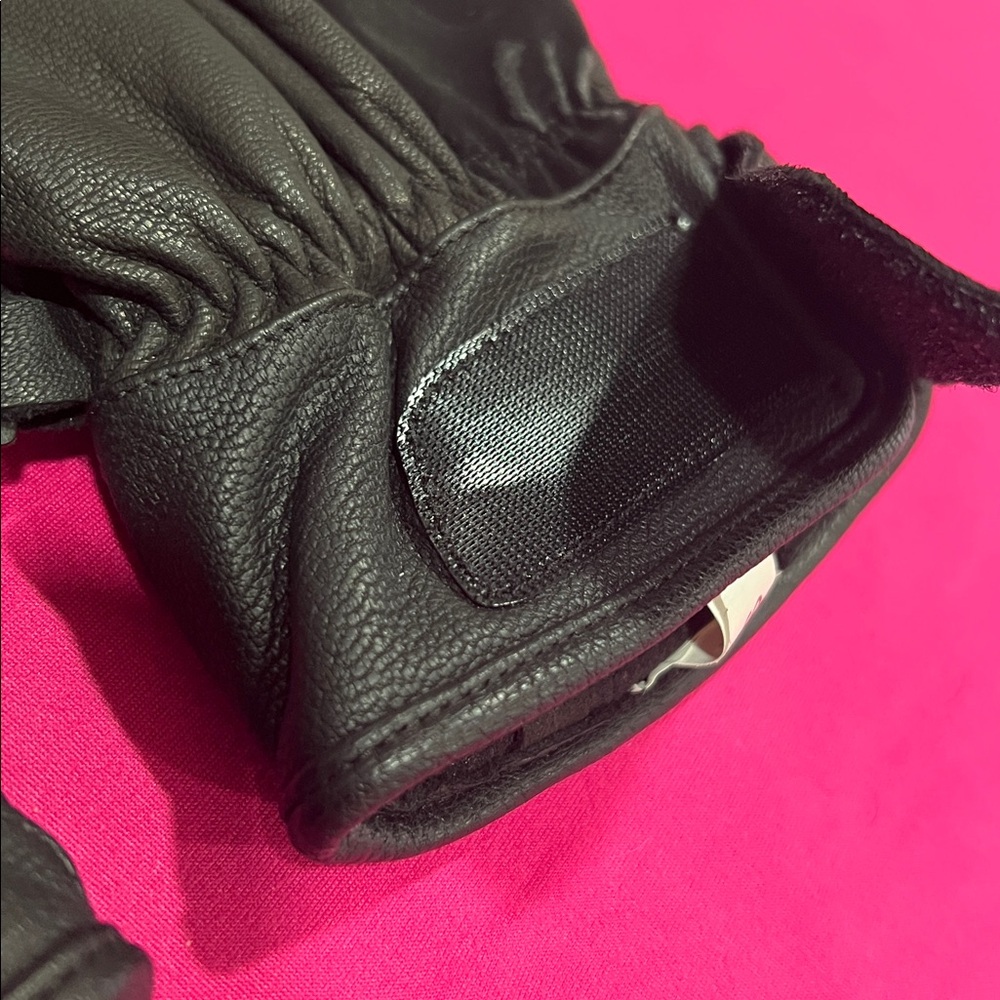 Oakley Black Winter leather Mittens NWOT - Picture 6 of 7
